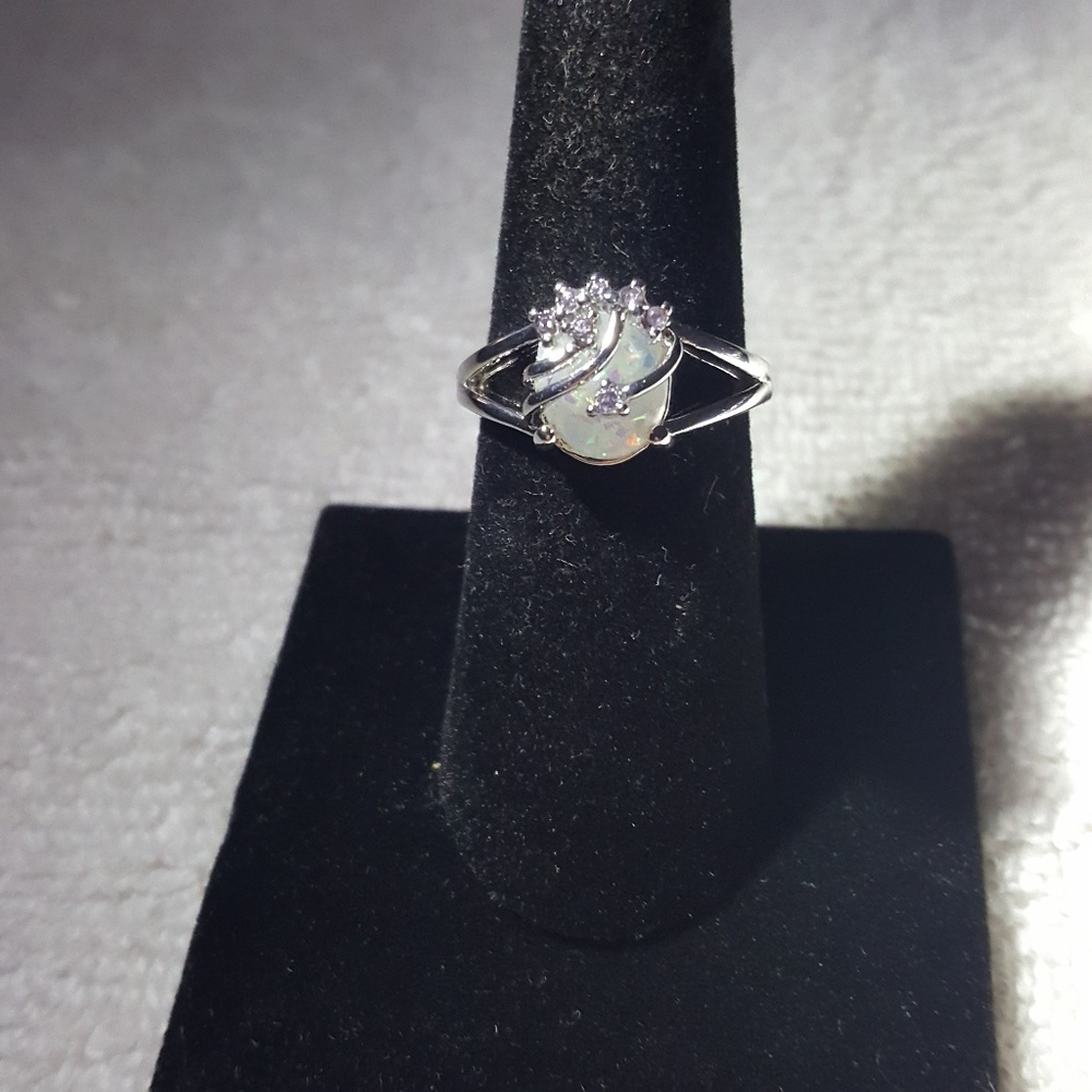 Opal & Amethyst Gemstones w/ Crown Fashion Ring SZ 7 NEW